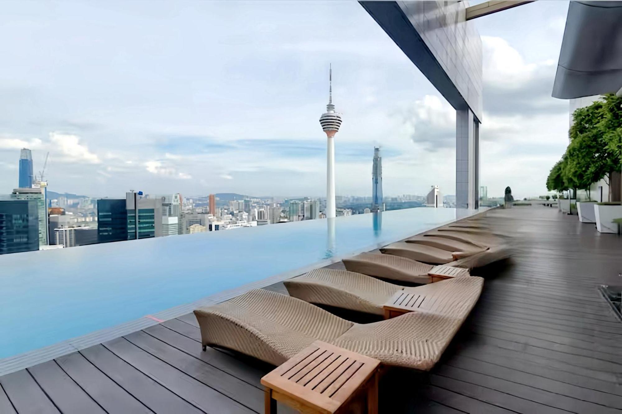 The Platinum Klcc 2 *